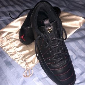 Jordan woman’s shoes also comes in white and Black